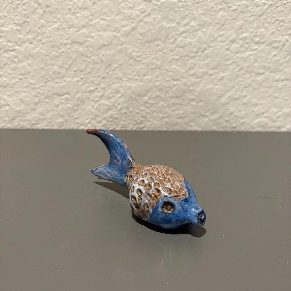 Vtg Barbados Ceramic Puffer Fish Figurine Blue Brown Textured Folk Art